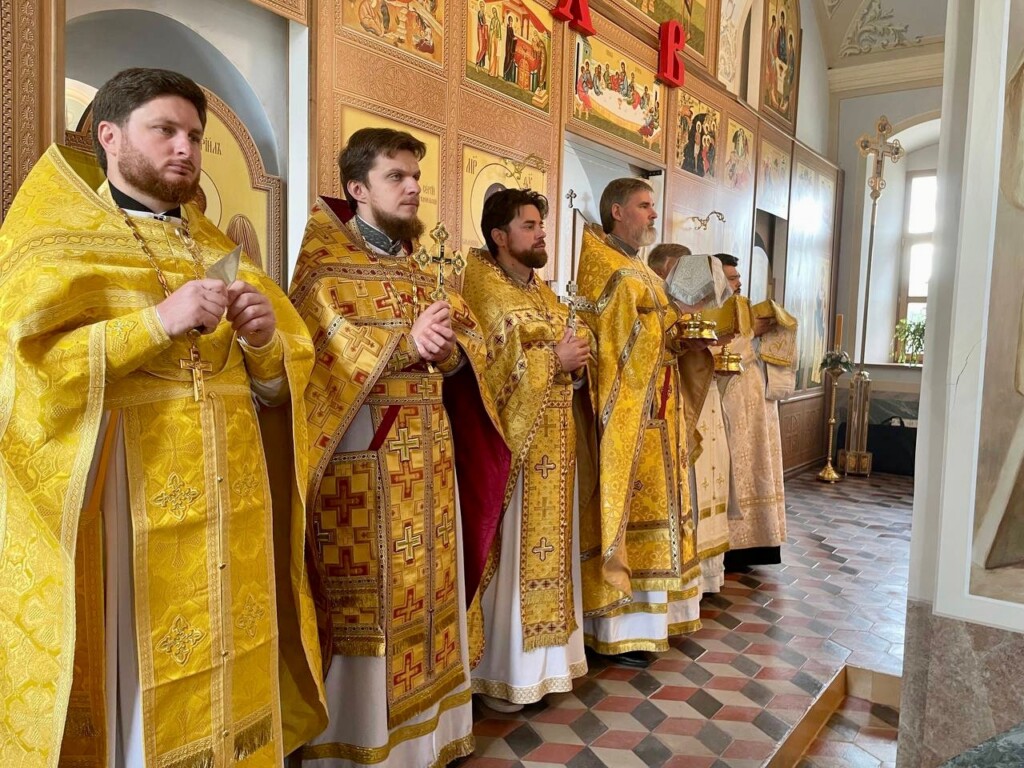 Спасский собор Минусинск крещение